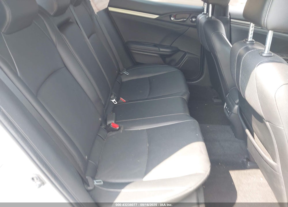 2017 HONDA CIVIC VIN: SHHFK7H92HU222051