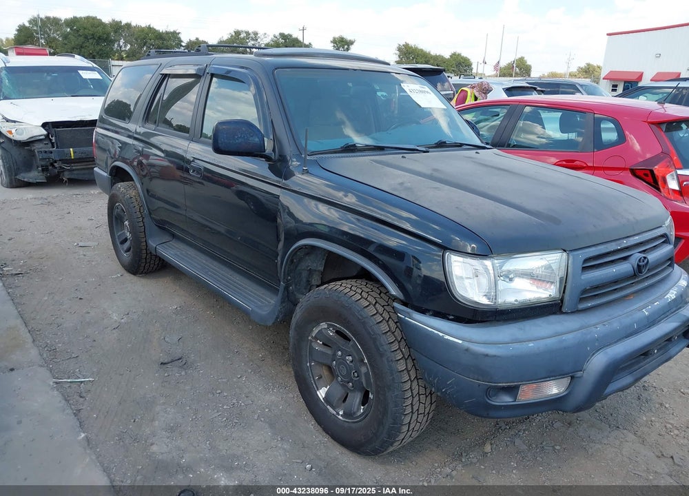 2000 TOYOTA 4RUNNER SR5 V6 VIN: JT3GN86R1Y0173319