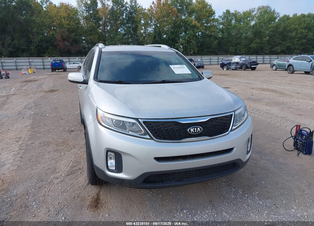 2014 KIA SORENTO VIN: 5XYKT3A6XEG437168