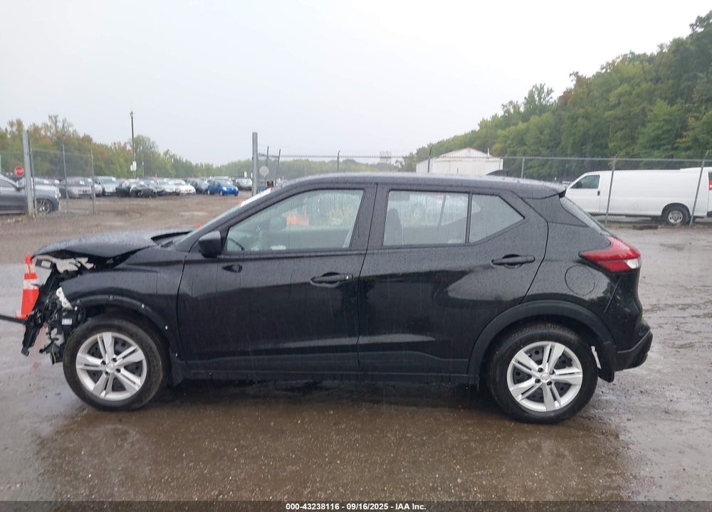 2023 NISSAN KICKS VIN: 3N1CP5BV7PL502082
