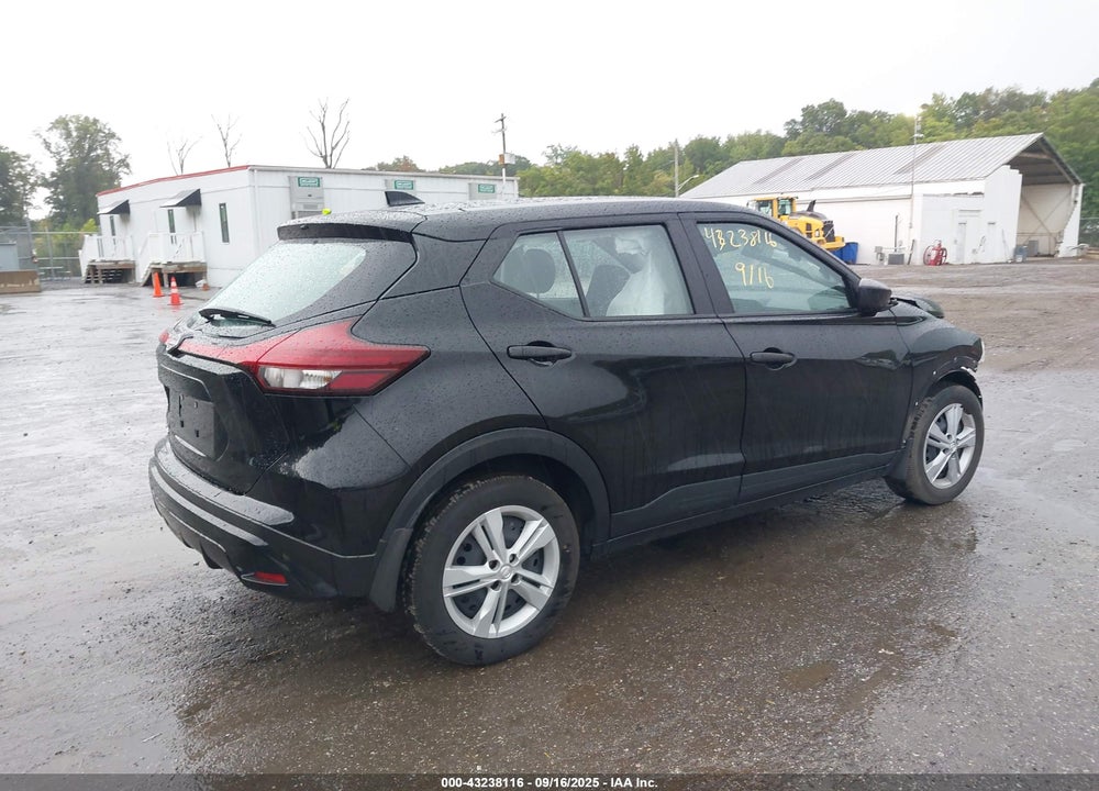 2023 NISSAN KICKS VIN: 3N1CP5BV7PL502082