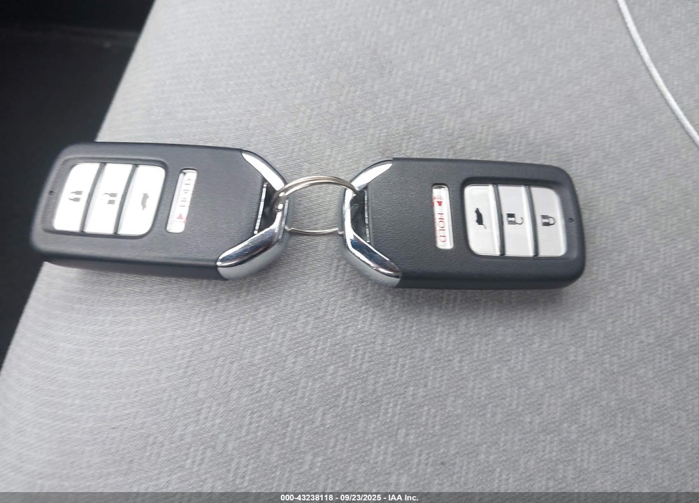 2015 HONDA CR-V VIN: 5J6RM4H56FL082613
