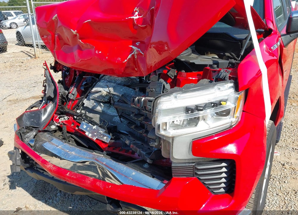 2023 CHEVROLET SILVERADO 1500 4WD STANDARD BED LT VIN: 1GCUDDED5PZ260649