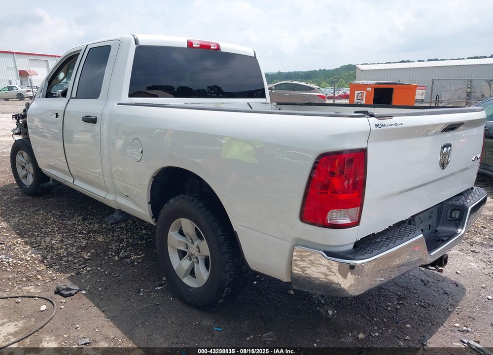 2019 RAM 1500 CLASSIC TRADESMAN 4X4 6'4 BOX VIN: 1C6RR7FTXKS710996