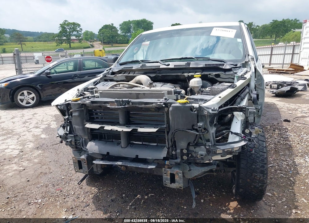 2019 RAM 1500 CLASSIC TRADESMAN 4X4 6'4 BOX VIN: 1C6RR7FTXKS710996