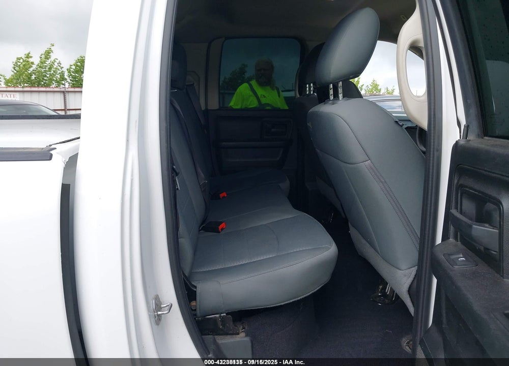 2019 RAM 1500 CLASSIC TRADESMAN 4X4 6'4 BOX VIN: 1C6RR7FTXKS710996