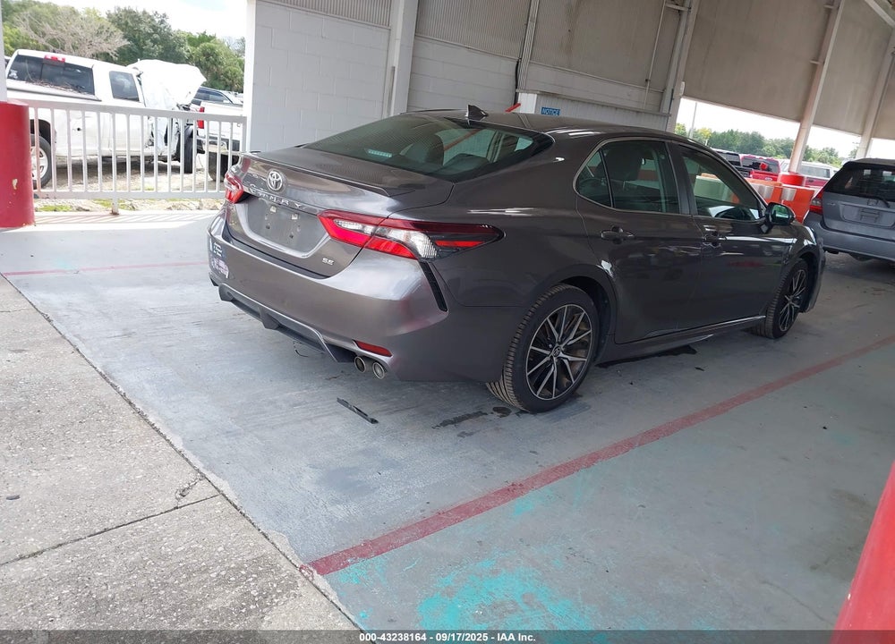 2021 TOYOTA CAMRY SE VIN: 4T1G11AK0MU548558