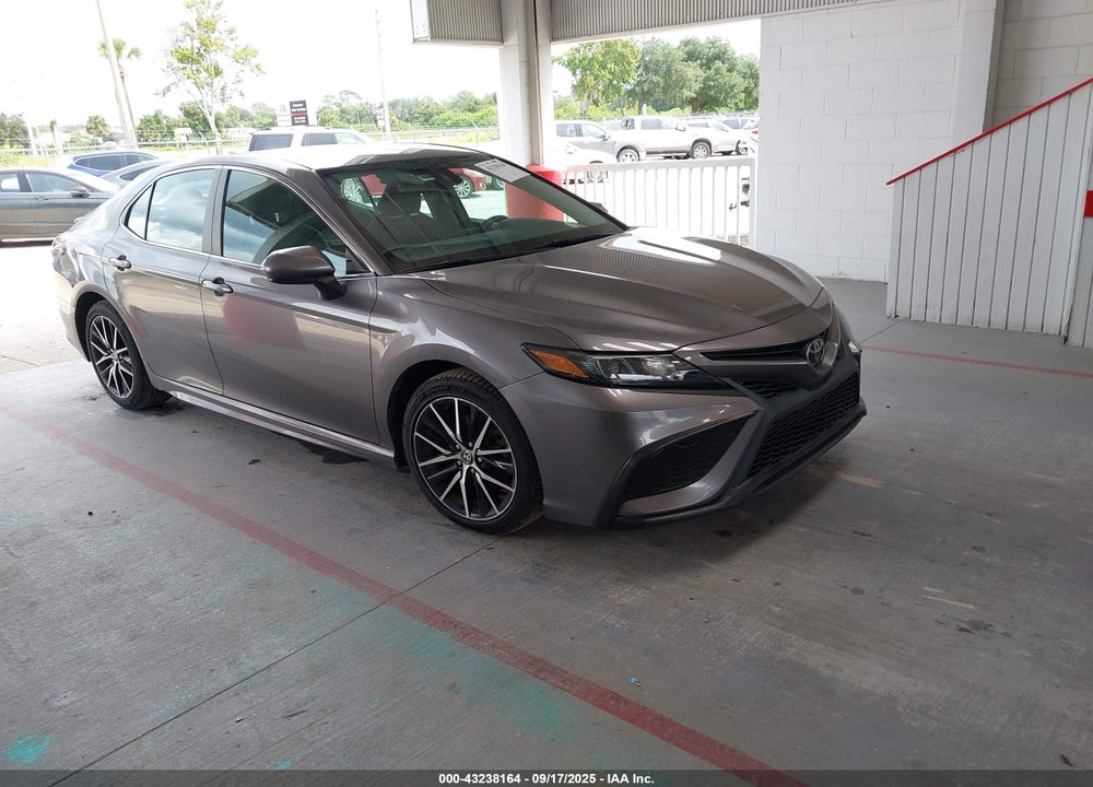 2021 TOYOTA CAMRY SE VIN: 4T1G11AK0MU548558