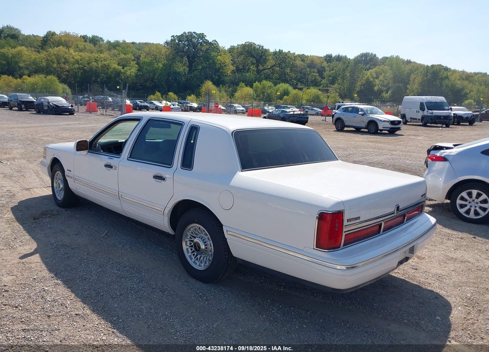 1997 LINCOLN TOWN CAR EXECUTIVE VIN: 1LNLM81W6VY693762