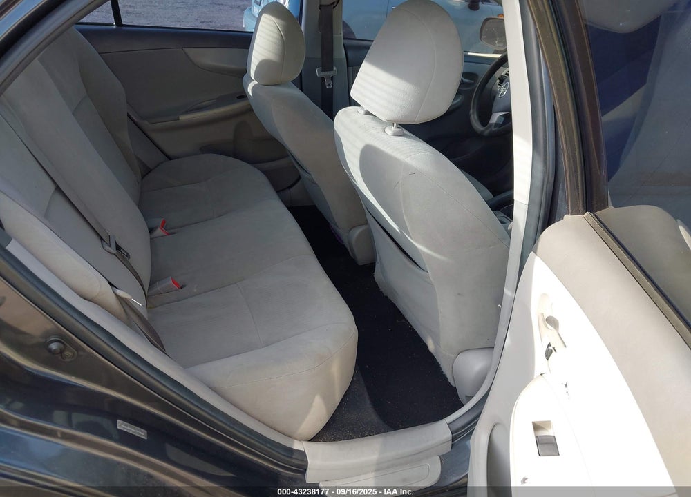 2010 TOYOTA COROLLA VIN: 1NXBU4EE8AZ372846