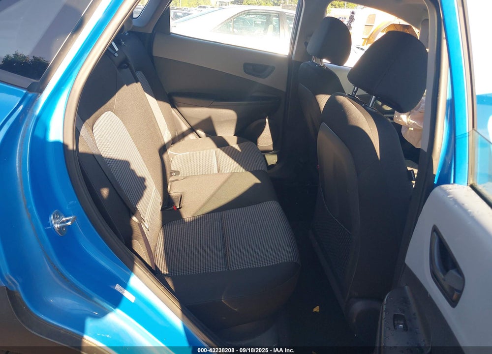 2019 HYUNDAI KONA SE VIN: KM8K1CAA7KU302486