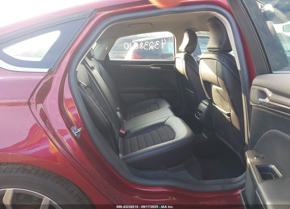 2017 FORD FUSION VIN: 3FA6P0HD5HR185645
