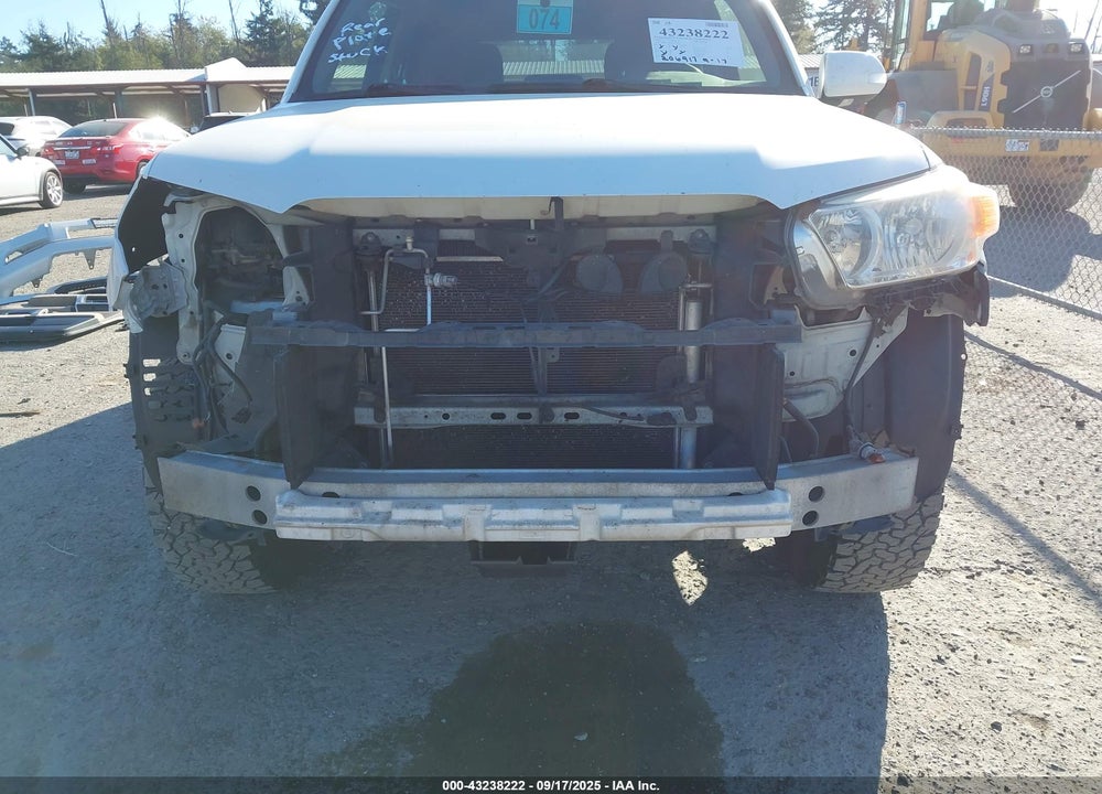 2013 TOYOTA 4RUNNER VIN: JTEBU5JR2D5117719