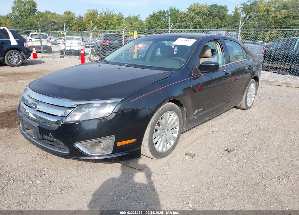 2011 FORD FUSION VIN: 3FADP0L38BR141538