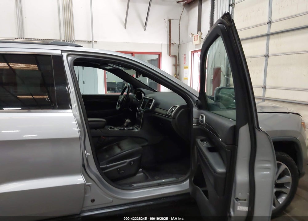 2018 JEEP GRAND CHEROKEE LIMITED 4X4 VIN: 1C4RJFBG3JC274438