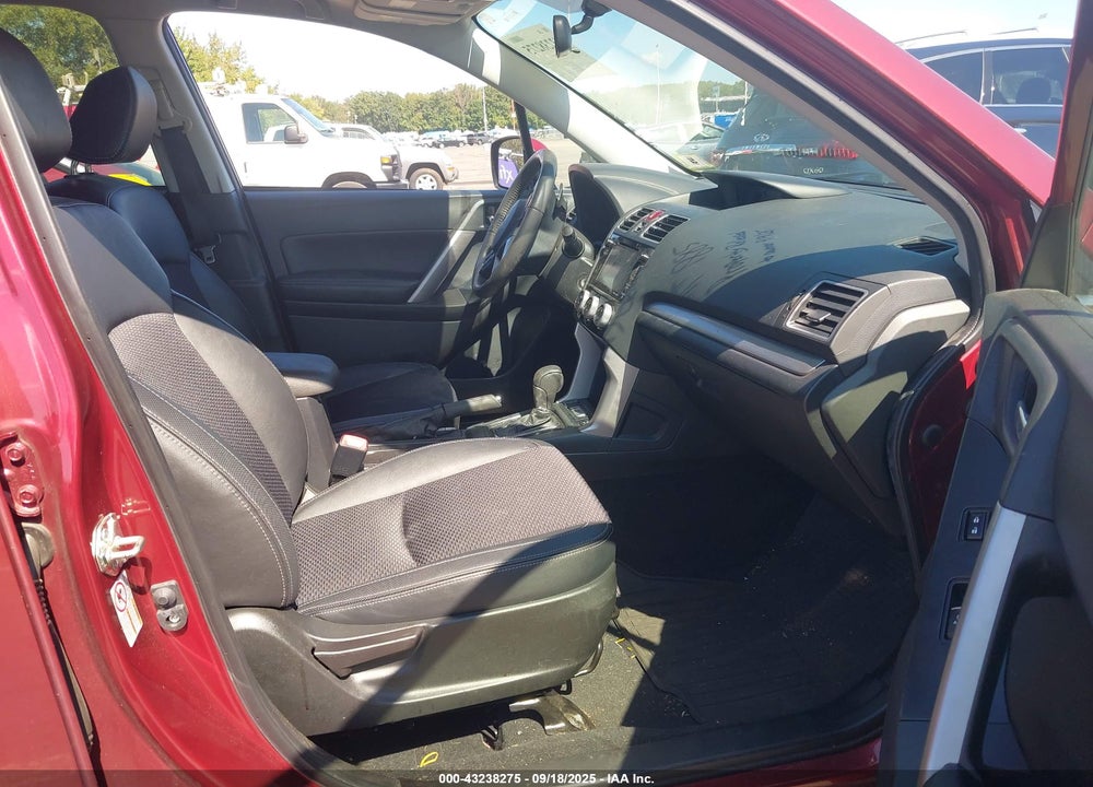 2017 SUBARU FORESTER VIN: JF2SJGEC2HH551885