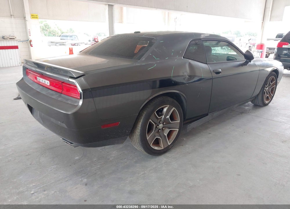 2013 DODGE CHALLENGER VIN: 2C3CDYBT3DH552055