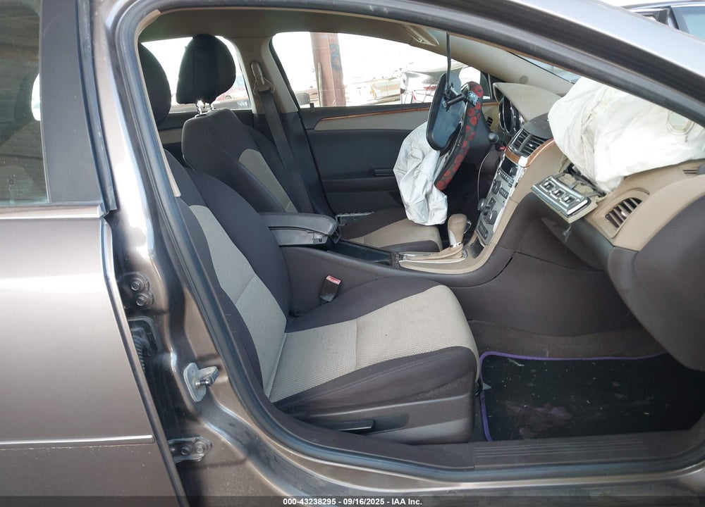 2011 CHEVROLET MALIBU VIN: 1G1ZC5E19BF137539
