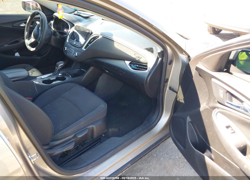 2022 CHEVROLET MALIBU FWD LT VIN: 1G1ZD5ST0NF168069
