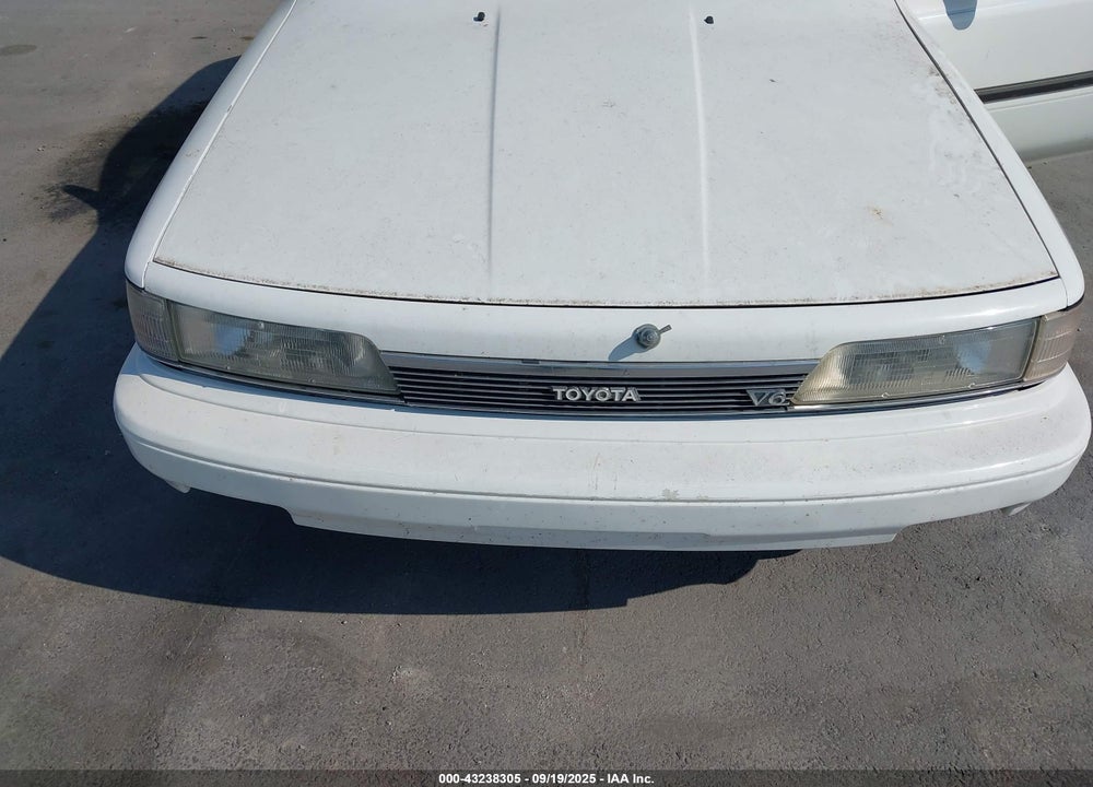 1989 TOYOTA CAMRY LE VIN: JT2VV22E2K0086760