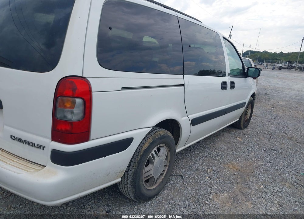2003 CHEVROLET VENTURE LS VIN: 1GNDX03E23D148529