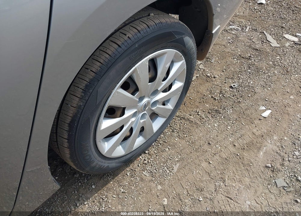 2014 NISSAN SENTRA VIN: 3N1AB7AP7EL682195