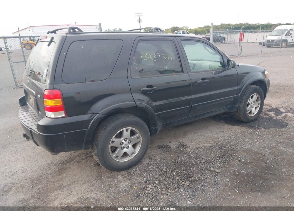 2005 FORD ESCAPE LIMITED VIN: 1FMCU94135KD13222