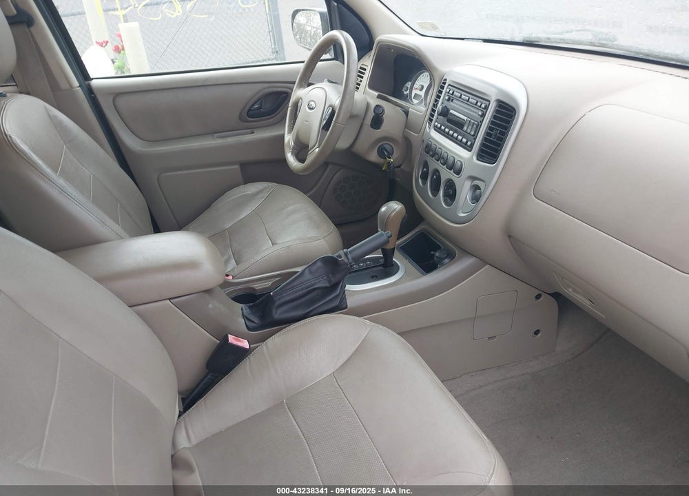 2005 FORD ESCAPE LIMITED VIN: 1FMCU94135KD13222