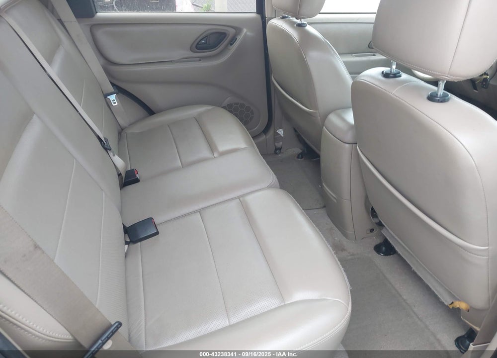 2005 FORD ESCAPE LIMITED VIN: 1FMCU94135KD13222