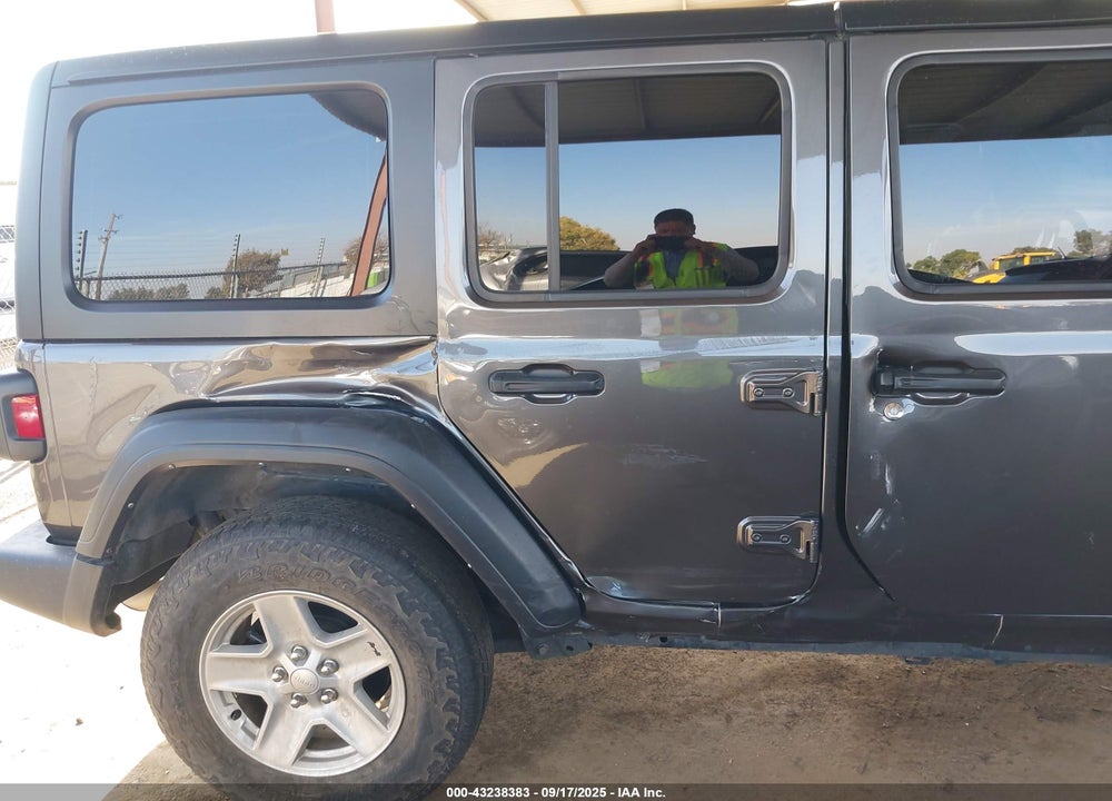 2024 JEEP WRANGLER / VIN: 1C4PJXDN0RW110857