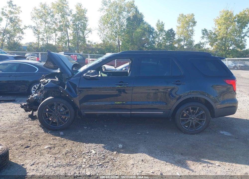 2017 FORD EXPLORER VIN: 1FM5K8D82HGD37976