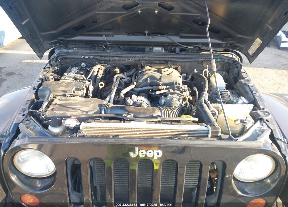 2012 JEEP WRANGLER UNLIMITED VIN: 1C4HJWFG2CL164005