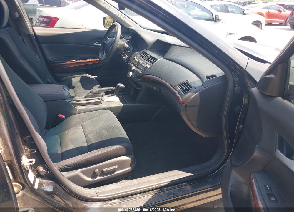 2012 HONDA CROSSTOUR EX VIN: 5J6TF1H30CL000156