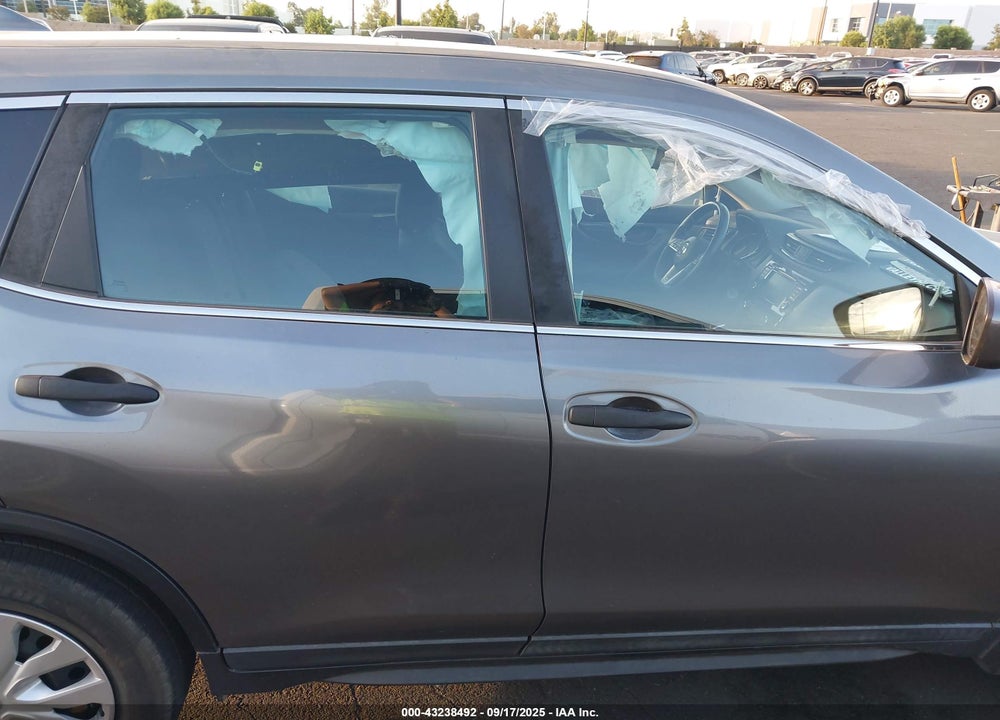 2019 NISSAN ROGUE VIN: 5N1AT2MT5KC839103