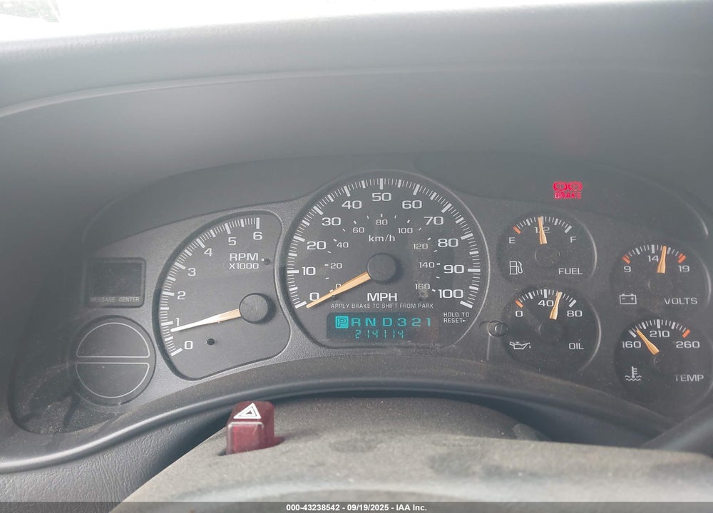 2002 CHEVROLET AVALANCHE 1500 VIN: 3GNEK13T42G137377
