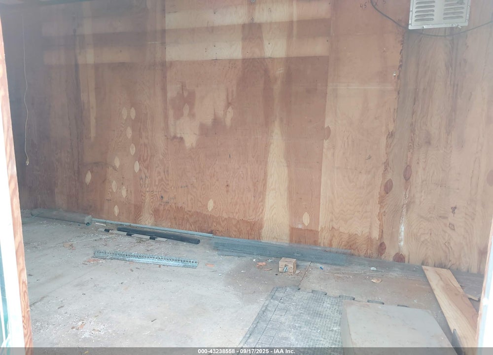 2005 CARMATE TRAILER VIN: 5A3C716D85L001855