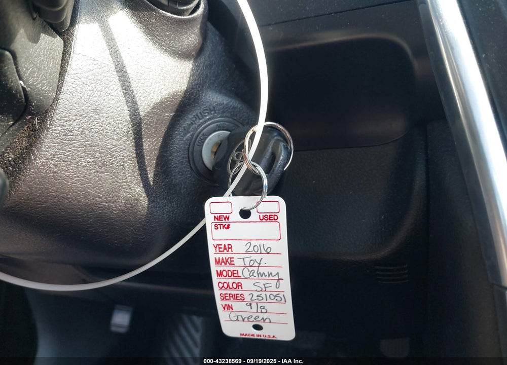 2016 TOYOTA CAMRY SE VIN: 4T1BF1FK2GU150664