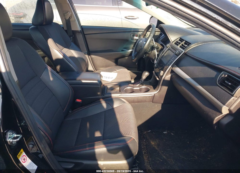 2016 TOYOTA CAMRY SE VIN: 4T1BF1FK2GU150664