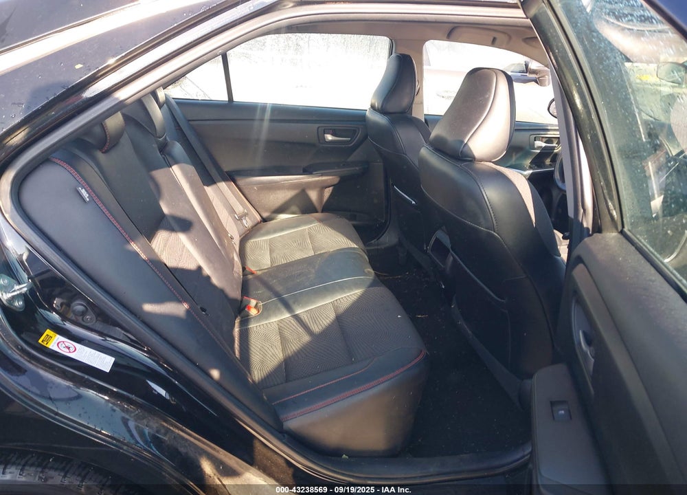 2016 TOYOTA CAMRY SE VIN: 4T1BF1FK2GU150664