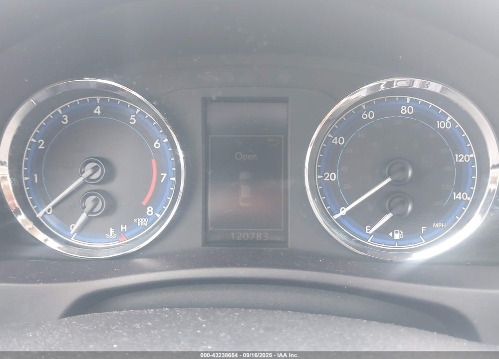 2017 TOYOTA COROLLA VIN: 5YFBURHE5HP587007