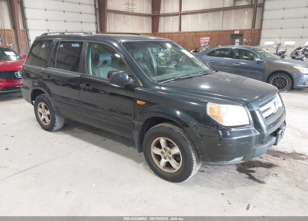2006 HONDA PILOT EX-L VIN: 2HKYF18526H536841