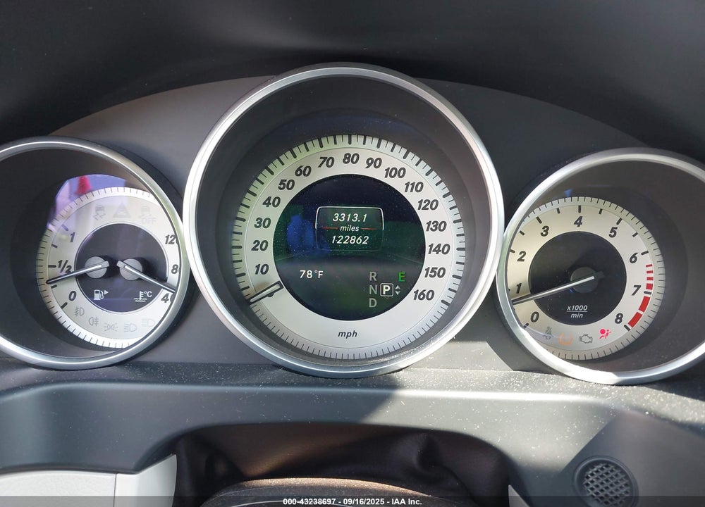 2016 MERCEDES-BENZ E-CLASS VIN: WDDHF5KB9GB220755