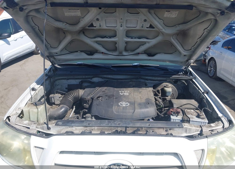 2005 TOYOTA TACOMA PRERUNNER V6 VIN: 5TEKU72N05Z091079