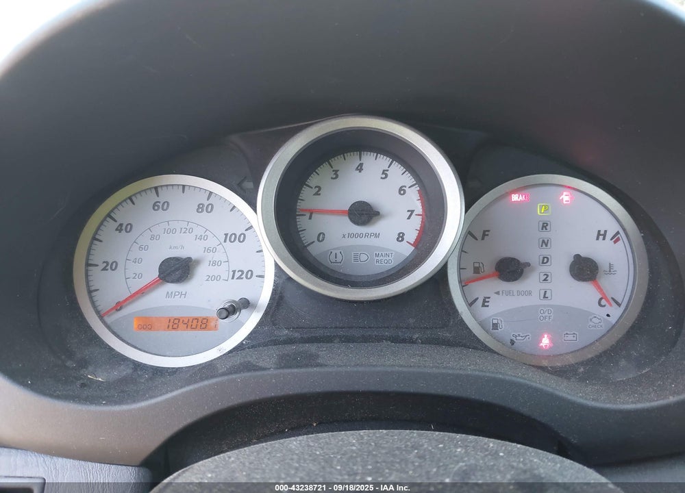 2005 TOYOTA RAV4 VIN: JTEGD20V550083874