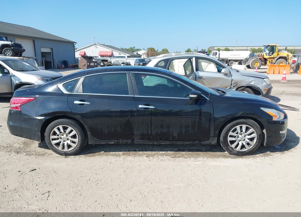 2013 NISSAN ALTIMA VIN: 1N4AL3AP9DC284330