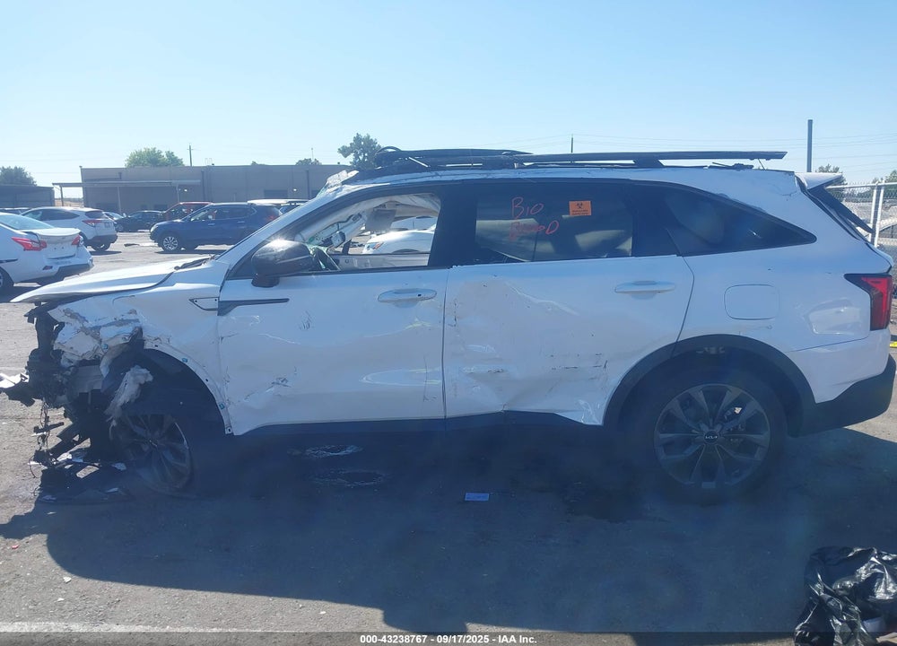 2023 KIA SORENTO VIN: 5XYRHDLF2PG252473