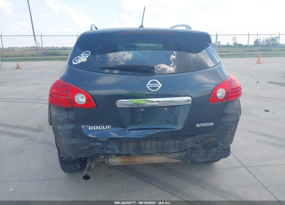 2013 NISSAN ROGUE S VIN: JN8AS5MT1DW508212