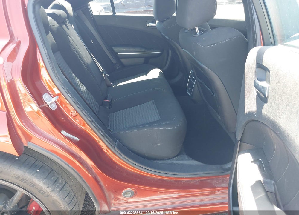 2021 DODGE CHARGER VIN: 2C3CDXGJ0MH584740