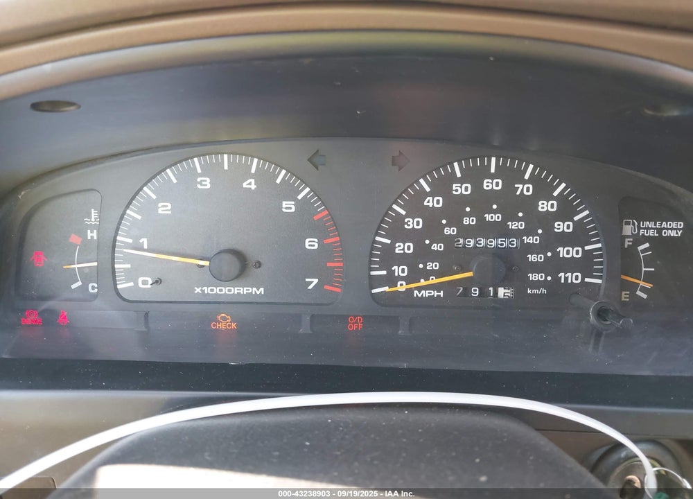 1997 TOYOTA 4RUNNER SR5 V6 LIMITED VIN: JT3HN87R8V0071143
