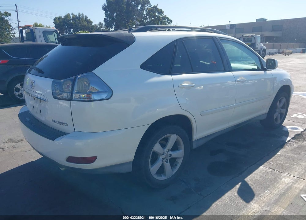 2007 LEXUS RX 350 VIN: 2T2HK31U77C021228